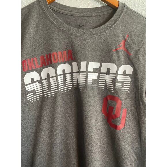 Nike Dri-Fit Oklahoma Sooners Jordan Shirt - Size Small - Picture 2 of 5